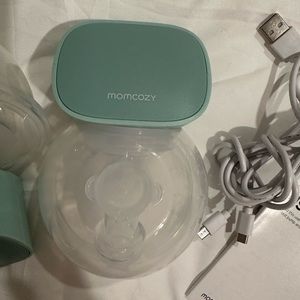 Momcozy S9 breast pump set